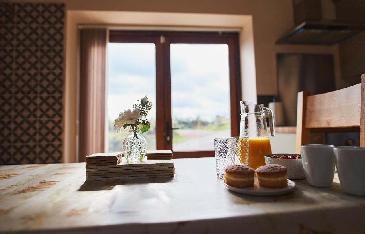 The Old Dairy - Boutique Countryside Cottage At Harrys Cottages Pen-y-Clawdd Экстерьер фото